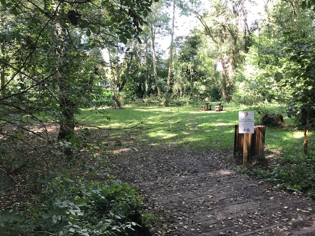 riverside walk path